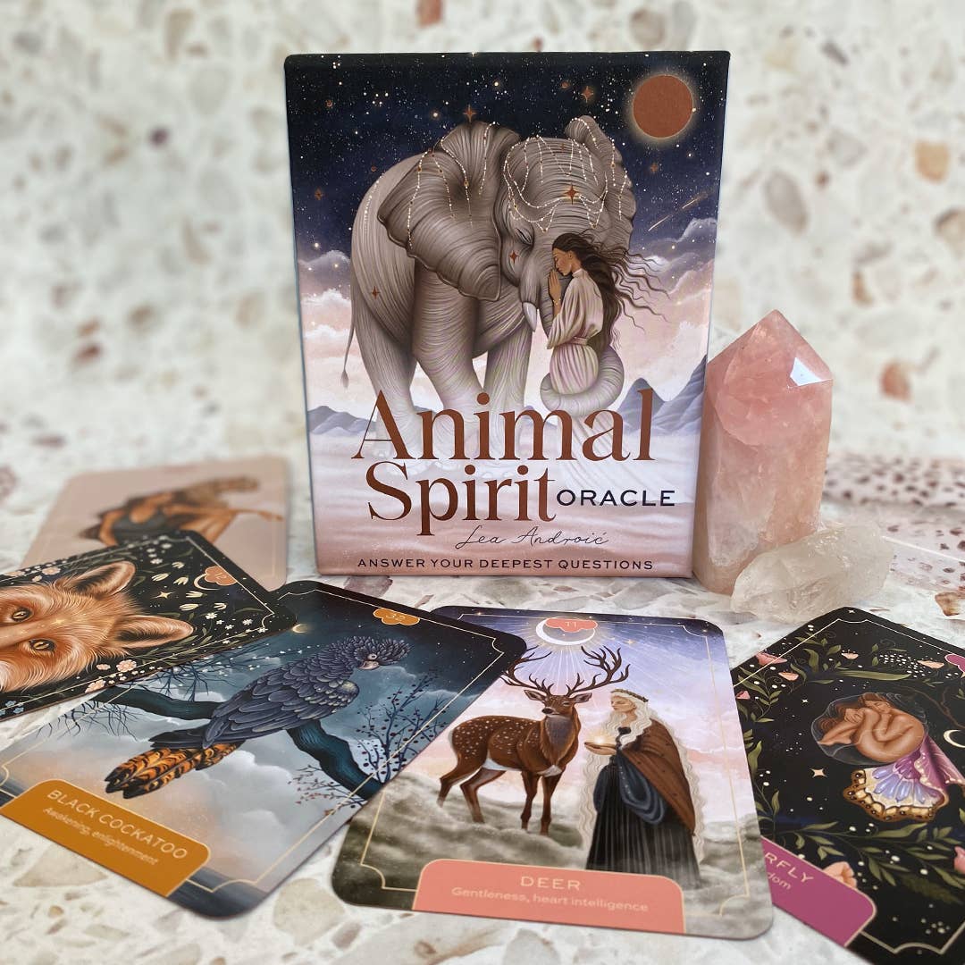 Animal Spirit Oracle by Lea  Androic: Flashcards; 96 pages / English