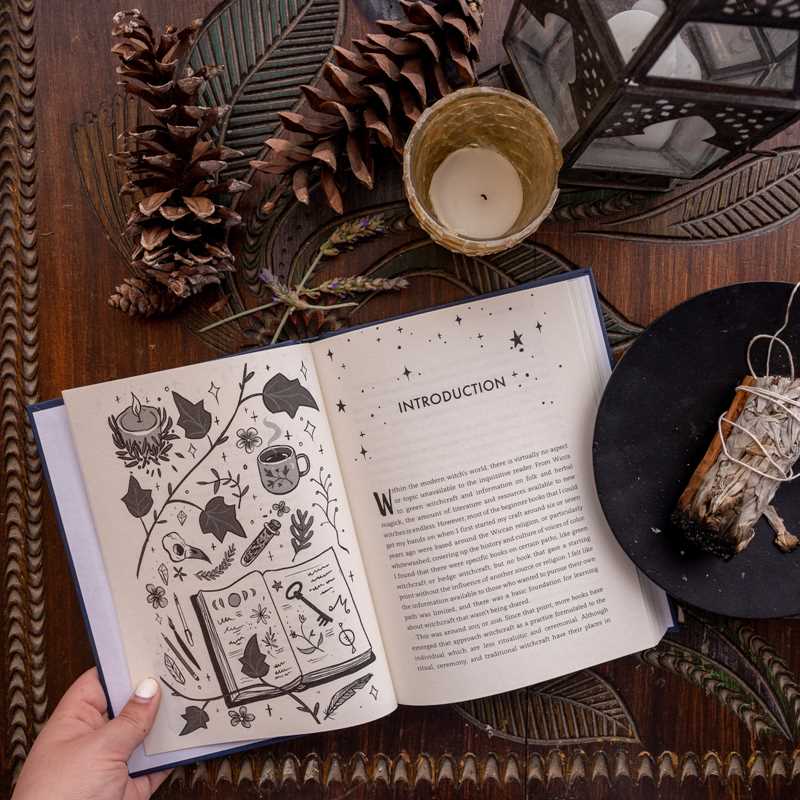 Spells for Change by Frankie  Castanea | Hardcover