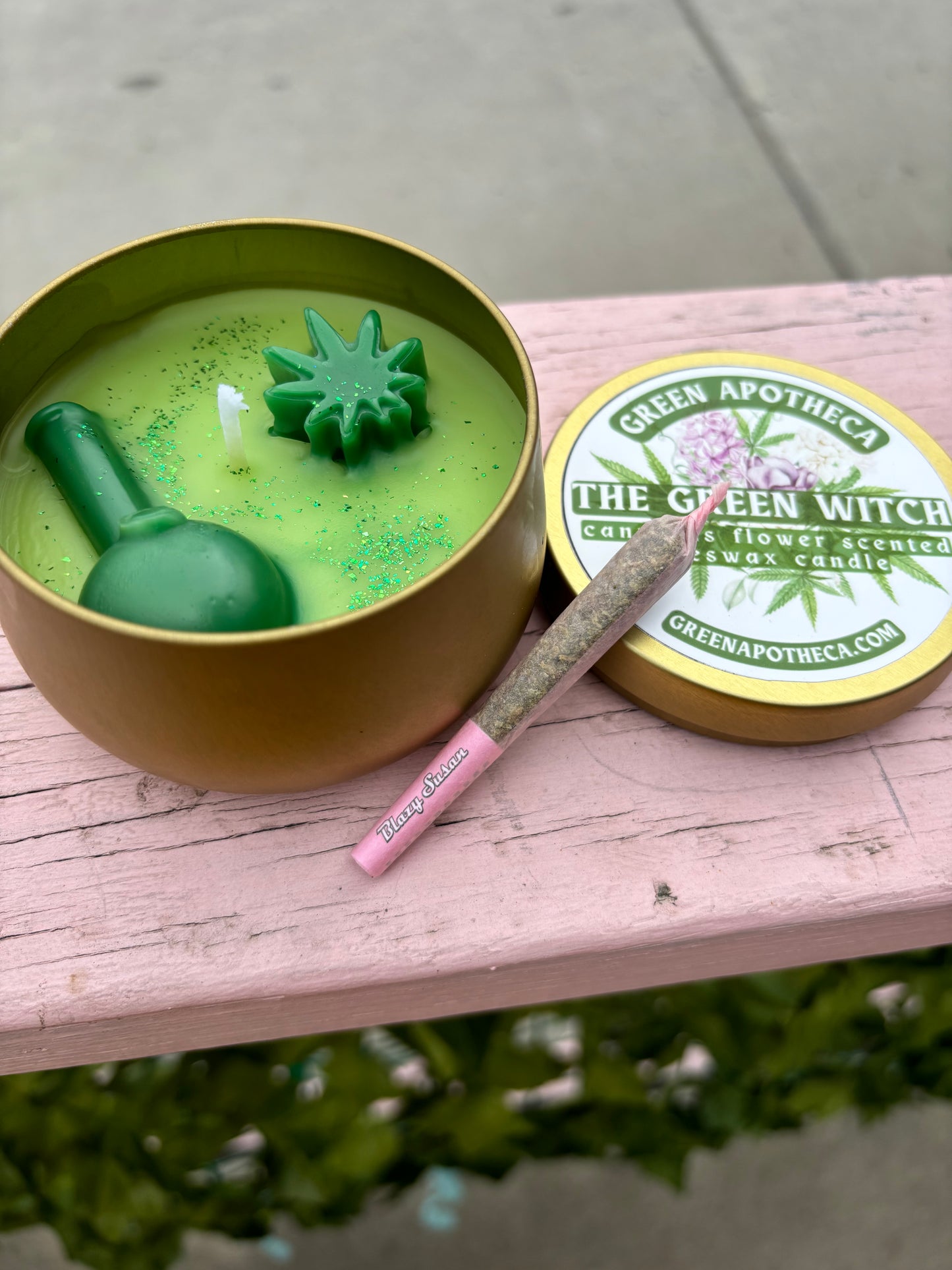 The Green Witch | Canna Scented Candle